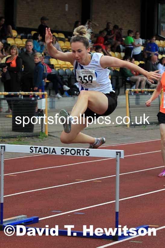 Hurdles, 2022 NEGP Monkton 5, Wednesday, July 20th. Photo: David T. Hewitson/Sports for All Pics